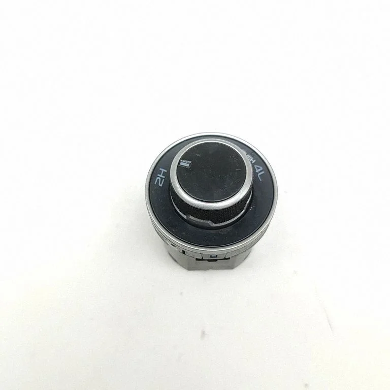 Citi slēdži/rokturi/pārslēdži 8983945300
