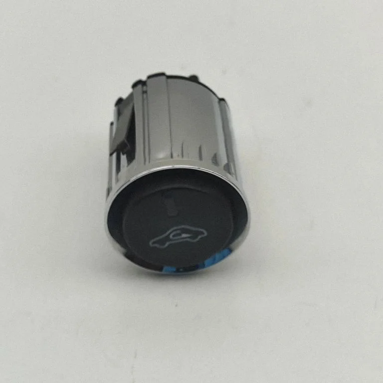 Citi slēdži/rokturi/pārslēdži 6G3319E755AA