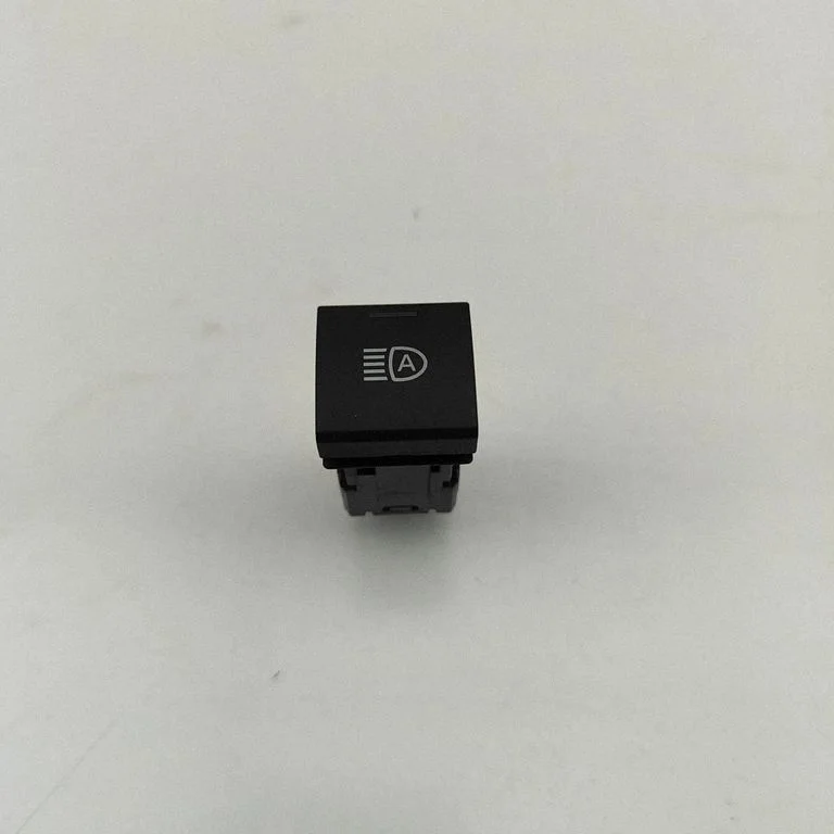 Citi slēdži/rokturi/pārslēdži 8415302060