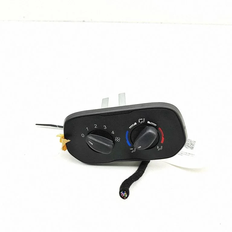 Interior fan control switch BK3T19980