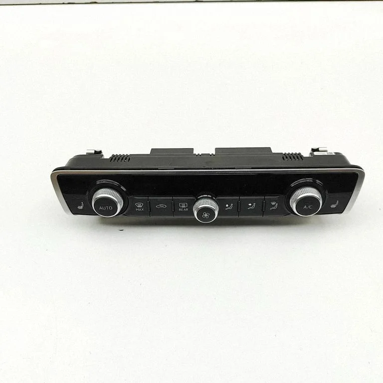 Interior fan control switch 83A820043J – Audi RS Q8 (2019-)
