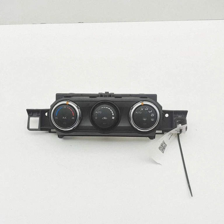 Interior fan control switch – Mazda MX-5 ND (2016-)