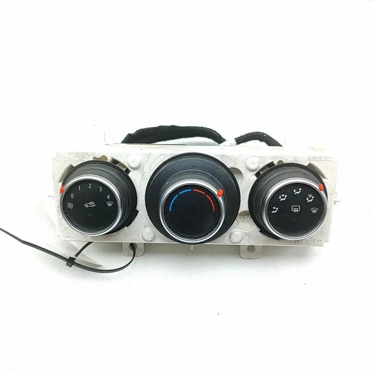 Salona ventilatora regulēšanas slēdzis 275701849R