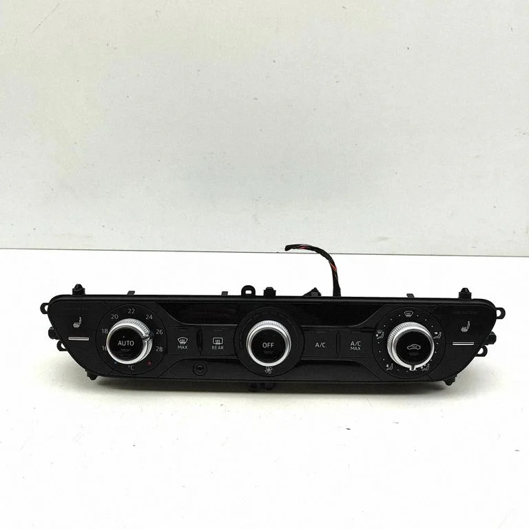 Regulator dmuchawy 8W0820043Q
