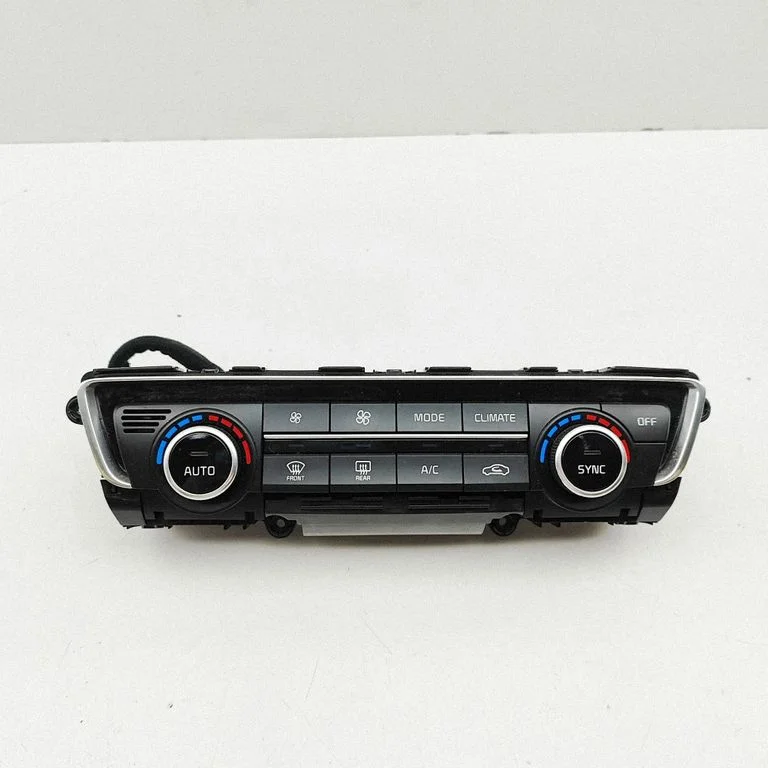 Salongiventilaatori reguleerimise lüliti 97250D4CL0WK – KIA Optima (2015-2020)