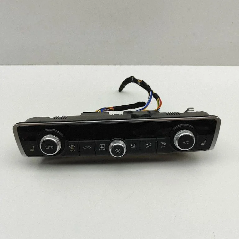 Salona ventilatora regulēšanas slēdzis – Audi A3 S3 8V (2013-2019)