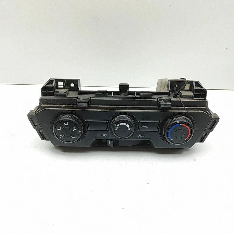 Interior fan control switch 8975436851