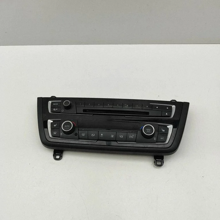 Salona ventilatora regulēšanas slēdzis 9226785