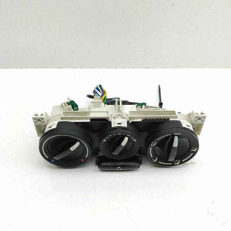 Salona ventilatora regulēšanas slēdzis 99657210100