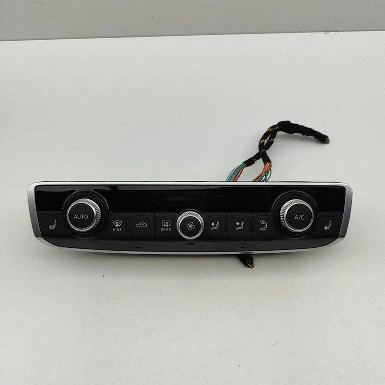 Salona ventilatora regulēšanas slēdzis – Audi A3 S3 8V (2013-2019)