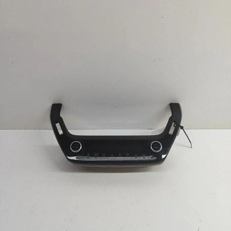 Salongiventilaatori reguleerimise lüliti – Toyota Corolla E210 E21 (2018-)