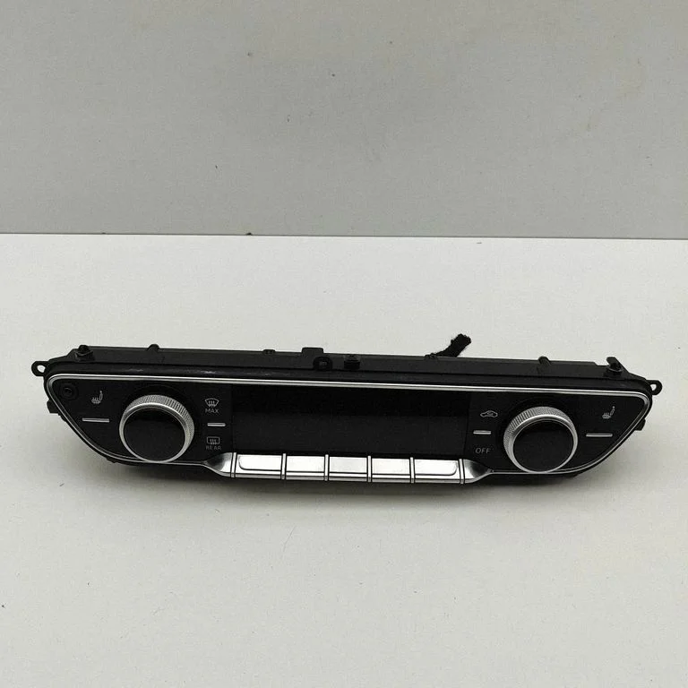 Interior fan control switch 8W0820043T