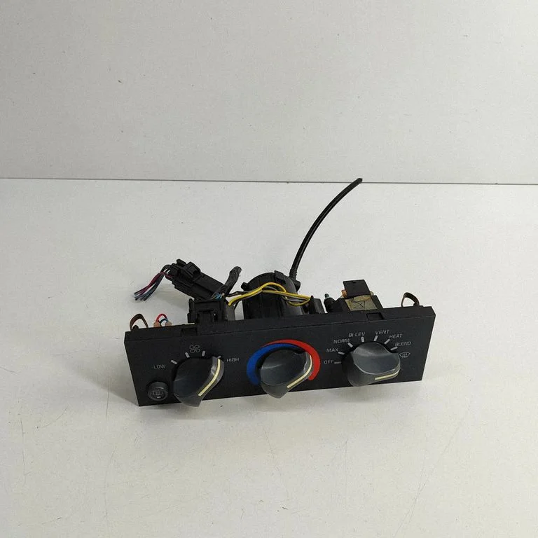 Salona ventilatora regulēšanas slēdzis 16184272