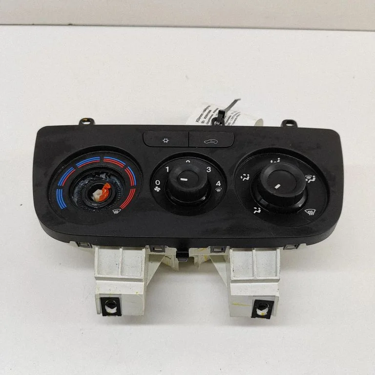 Salona ventilatora regulēšanas slēdzis 735605080
