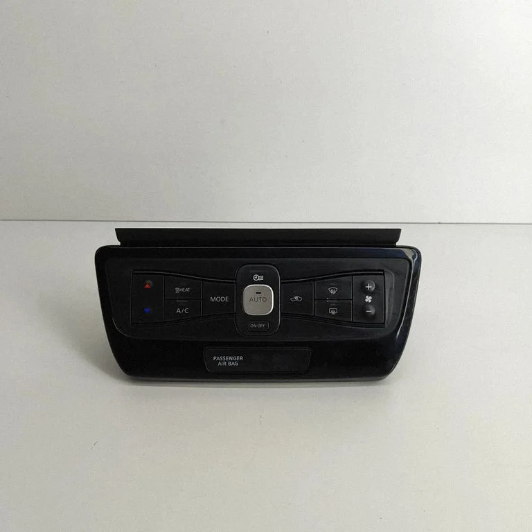Interior fan control switch – Nissan Leaf II (ZE1) (2017-2025)
