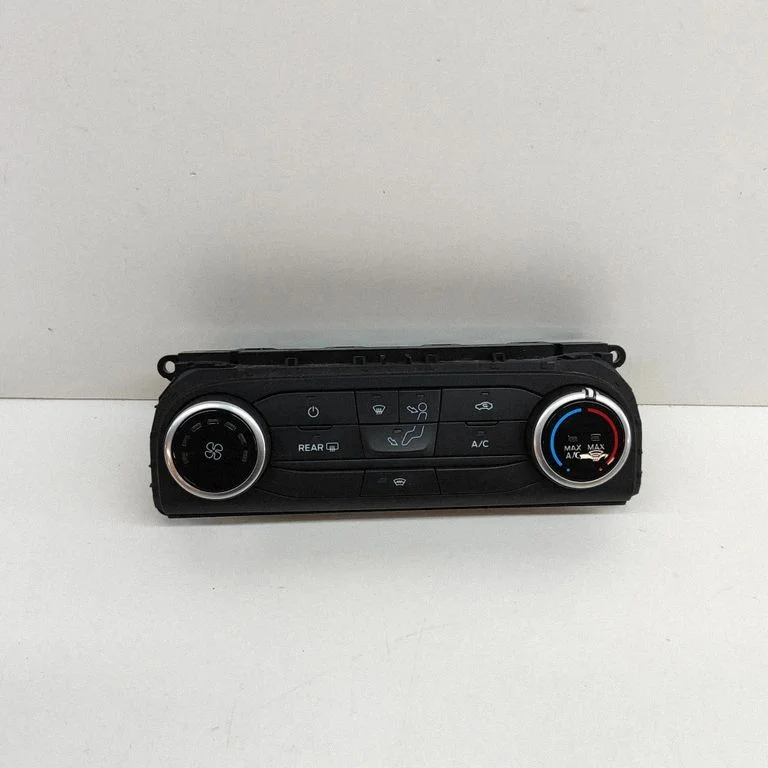 Salona ventilatora regulēšanas slēdzis J1BT19980BB