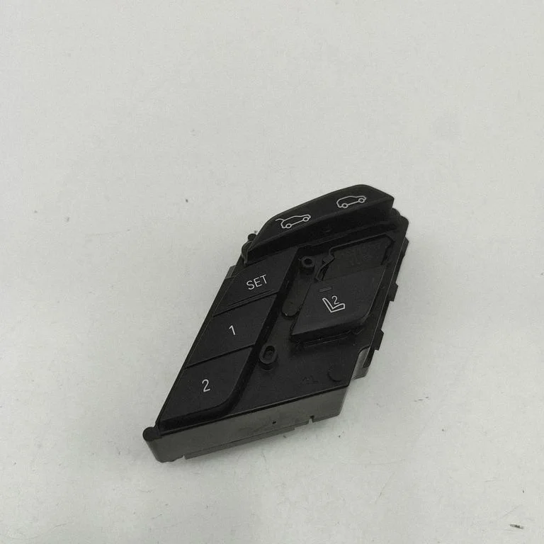 Seat control switch 9436051