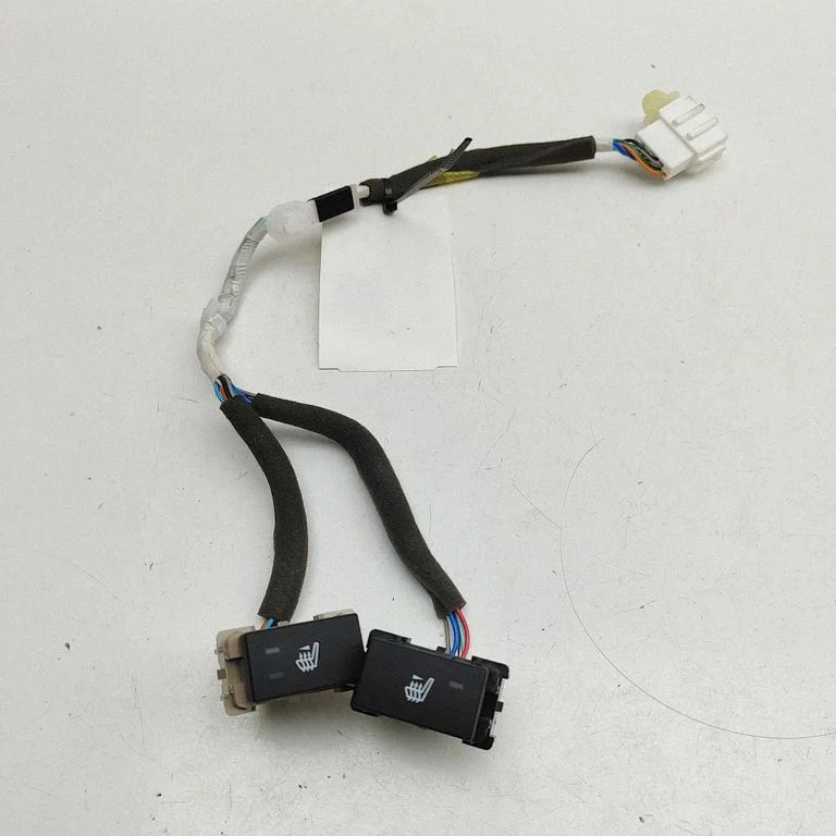Przełącznik podgrzewania foteli 299137201 – Subaru Forester SK (2018-2025)