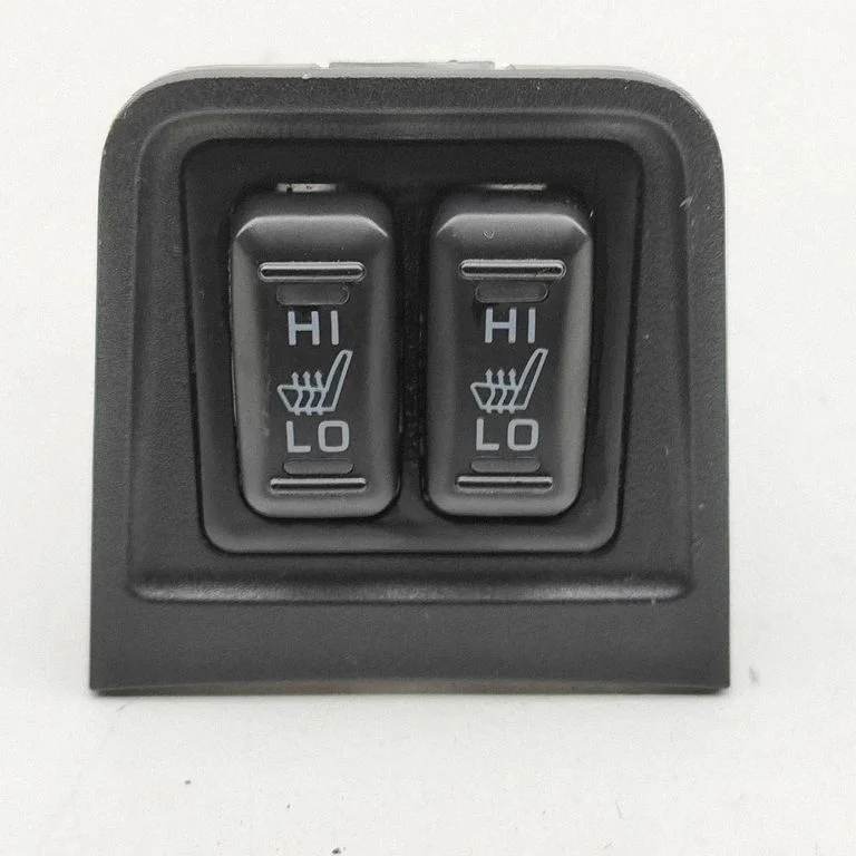 Sēdekļu apsildes slēdzis 8610A114