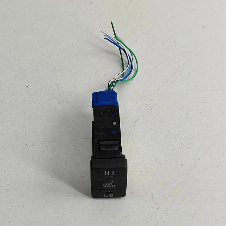 Sēdekļu apsildes slēdzis 8475142071