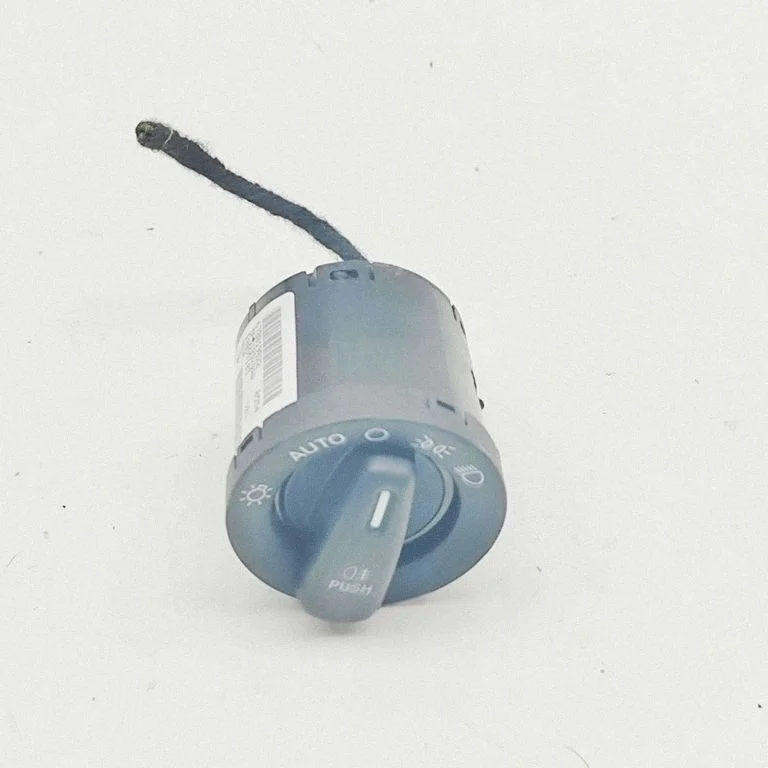 Light switch – Maserati Ghibli (2013-)
