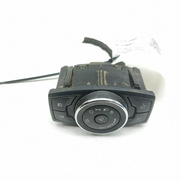Przełącznik świateł DG9T13D061HDW