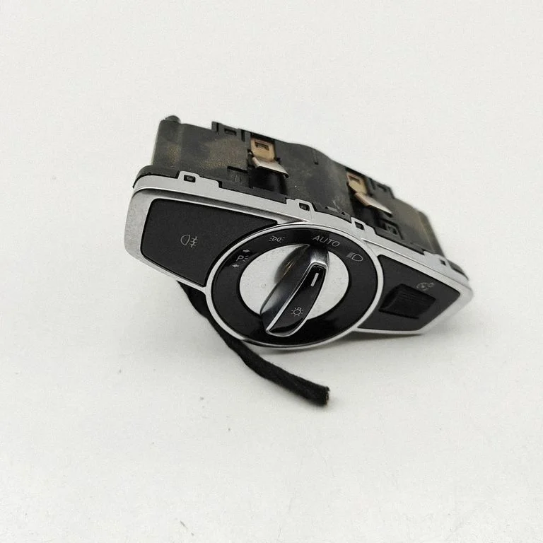 Light switch A2229055508