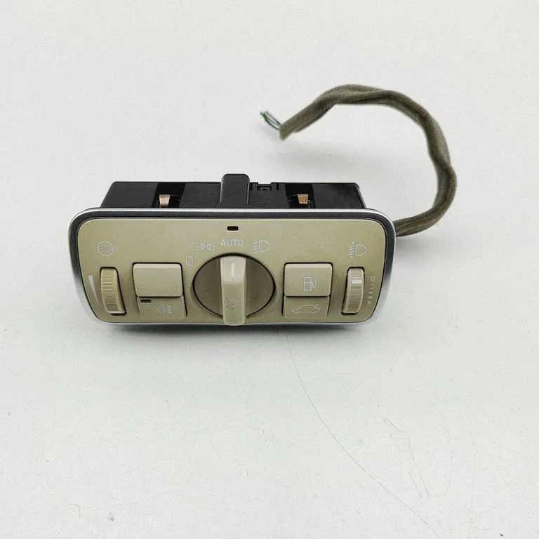 Gaismu slēdzis 30739458