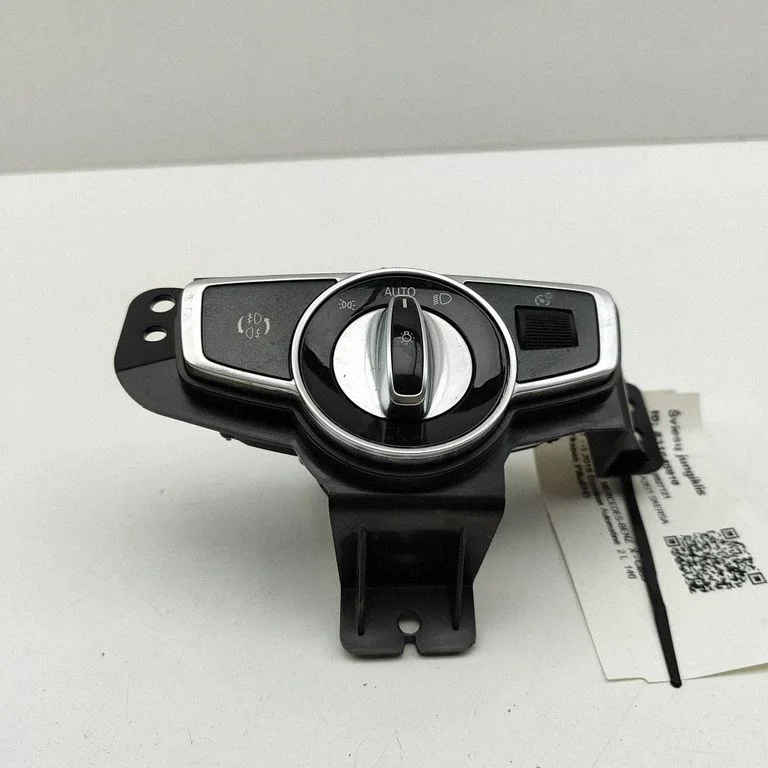 Light switch – Mercedes-Benz X-class W470 (2017-2020)