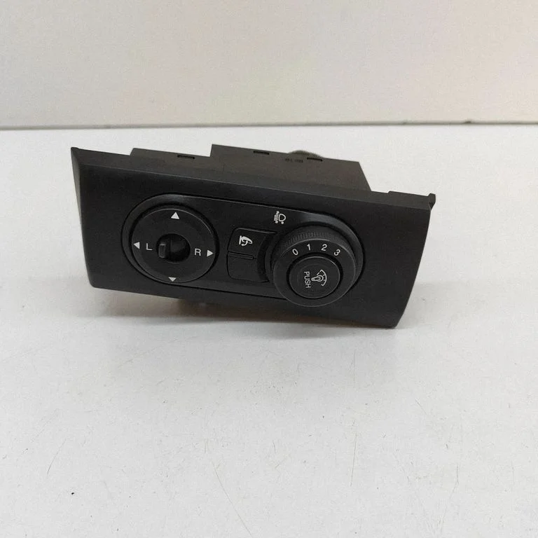 Light switch 96628618