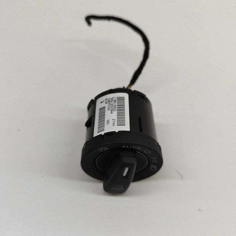 Gaismu slēdzis 670019822