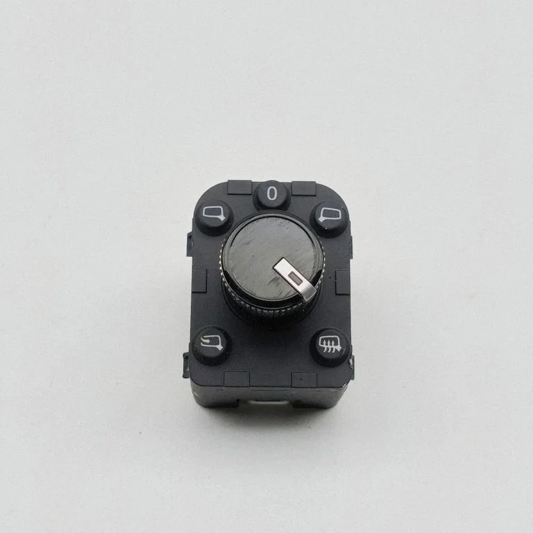 Wing mirror switch – Audi Q4 e-tron (2021-)