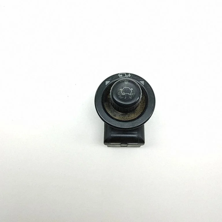 Spoguļu slēdzis CA6T17B676BA