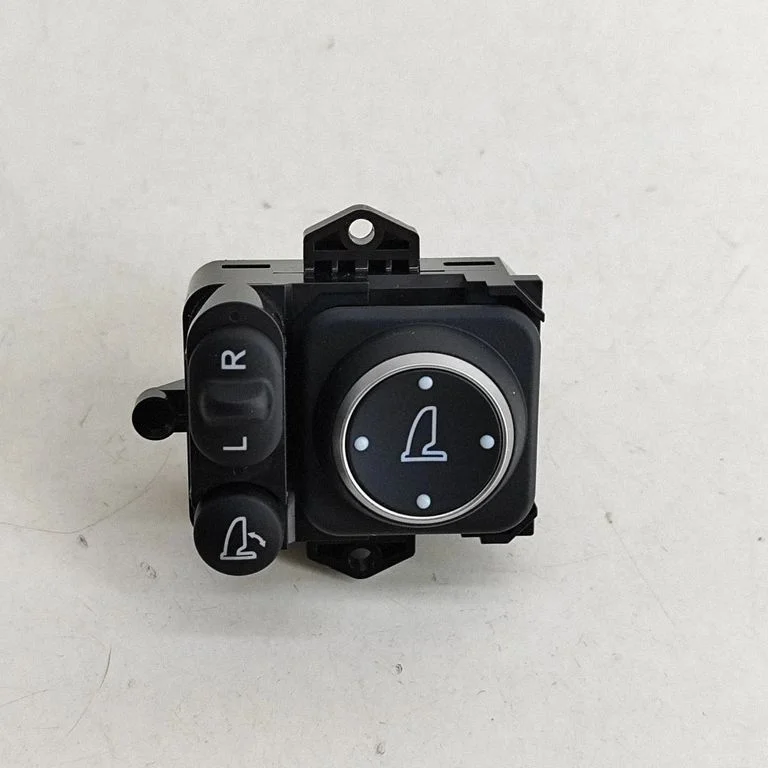Wing mirror switch 35190T20J22