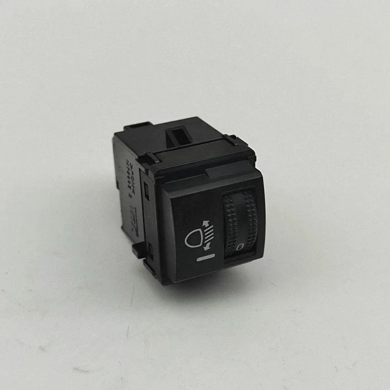 Lukturu augstuma regulēšanas slēdzis 84152V2010