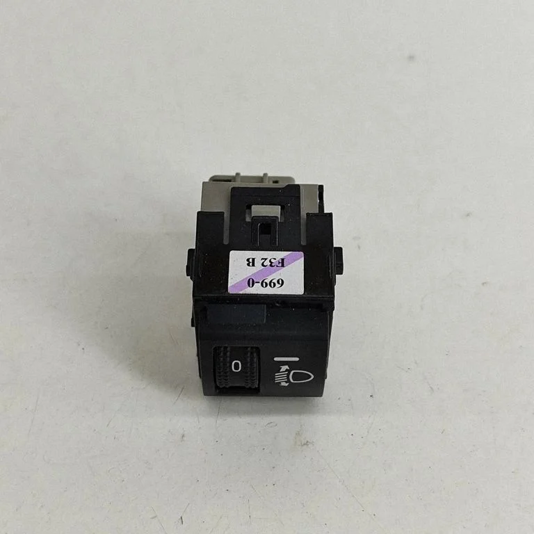Headlight level height control switch 8415202170