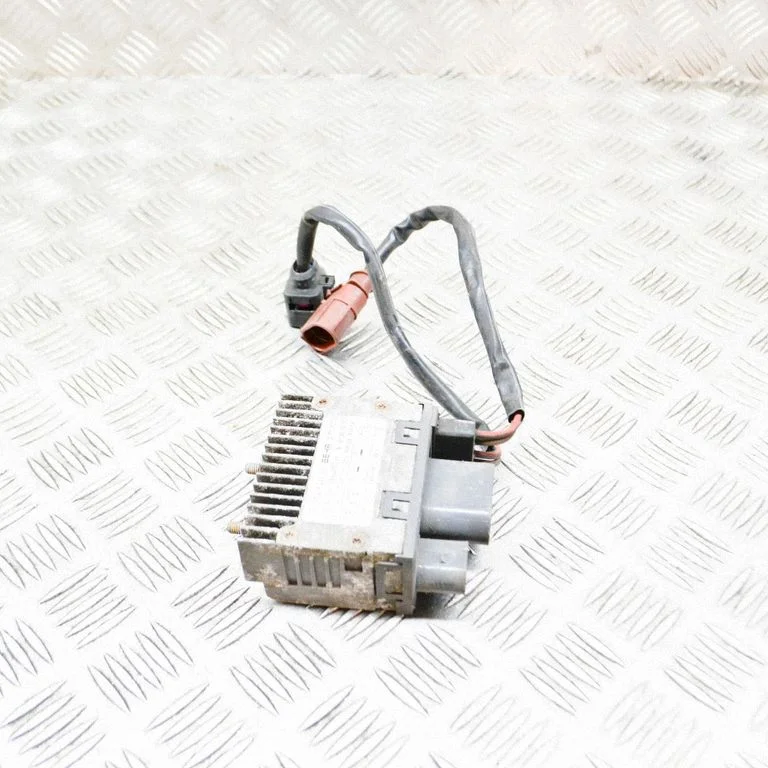 Coolant fan relay 99761843602