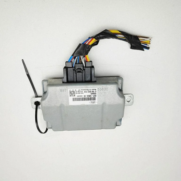 Vooluregulaatori relee EB3T14B526AA