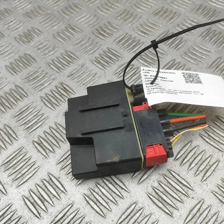 Eelsüüteküünalde relee 9662570880