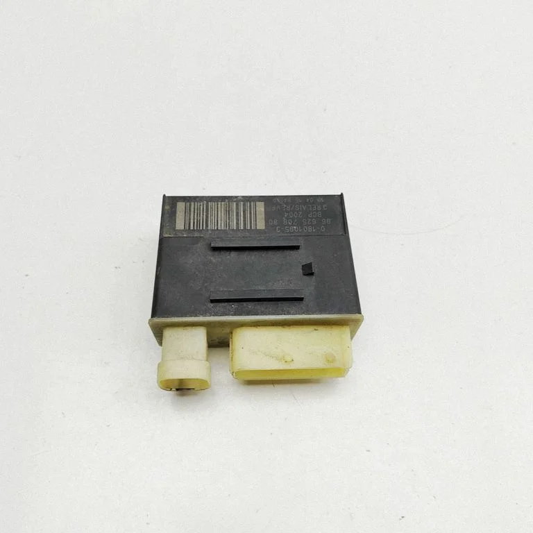 Kvēlsveču priekšuzsildes relejs 9662570880
