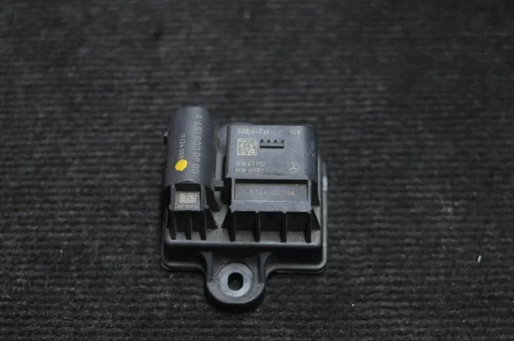 Glow plug pre-heat relay – Mercedes-Benz E-Class W212 (2009-2016)