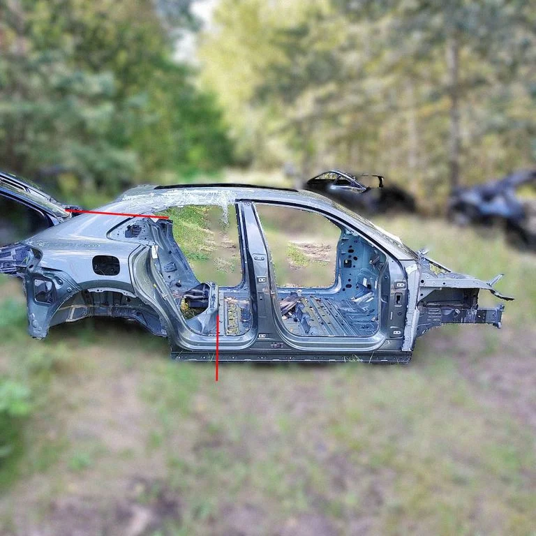 Rear quarter panel – right