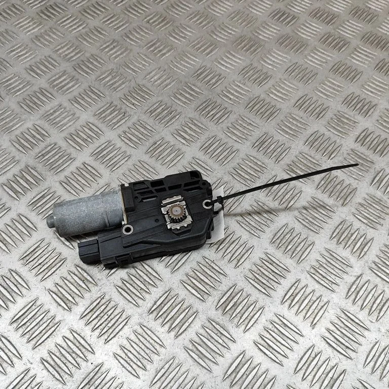 Sunroof motor/actuator – Mercedes-Benz GLS-Class X167 (2019-)