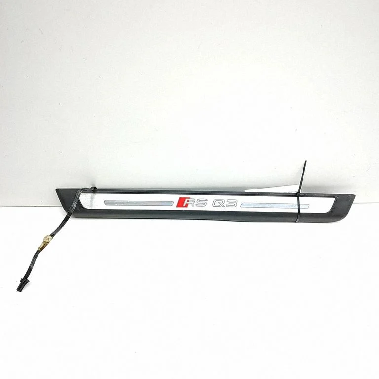Front sill trim cover 83A947418B – Audi RS Q8 (2019-)