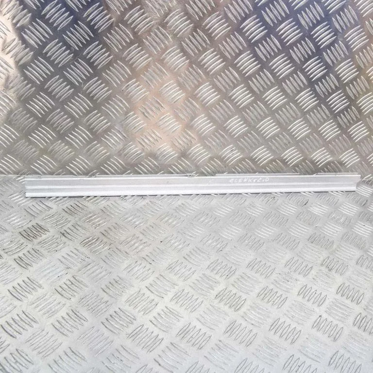 Sliekšņa pastiprinājums