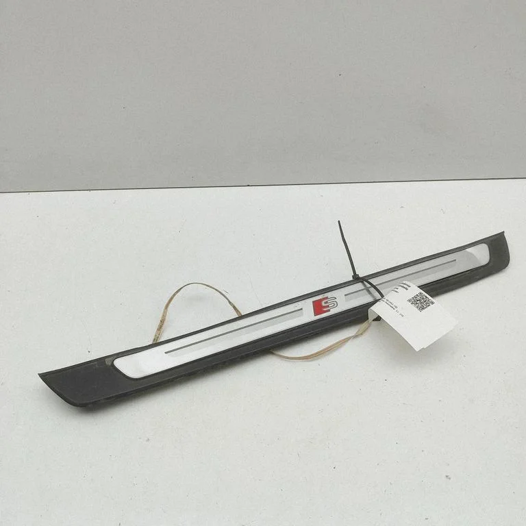 Front sill trim cover 4K0947406A