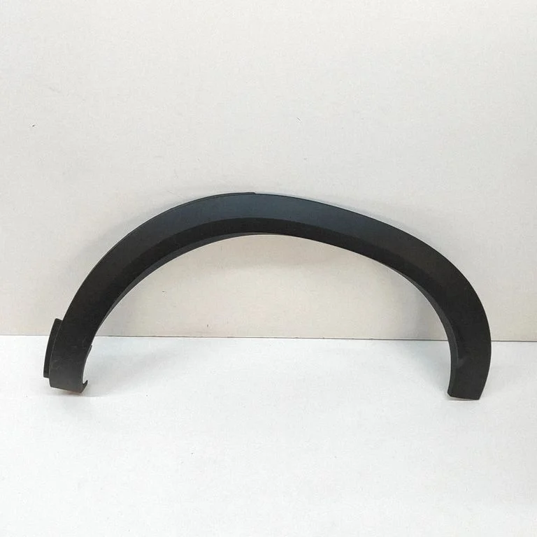 Rear arch trim 9816833677