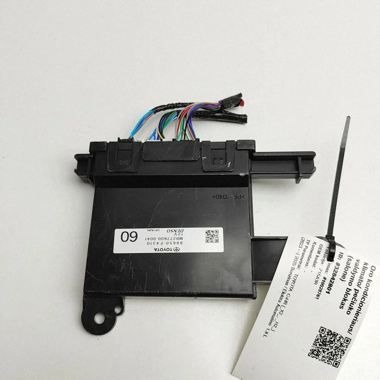 Panel sterowania klimatyzacją / nawiewem 88650F4310