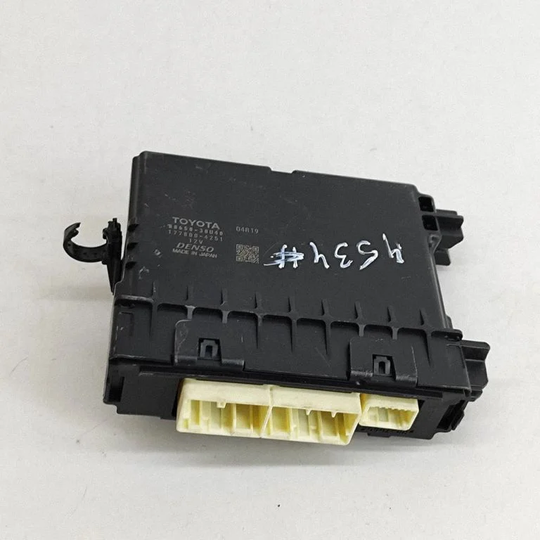 Panel sterowania klimatyzacją / nawiewem – Lexus GS 250 350 300H 450H (2013-)
