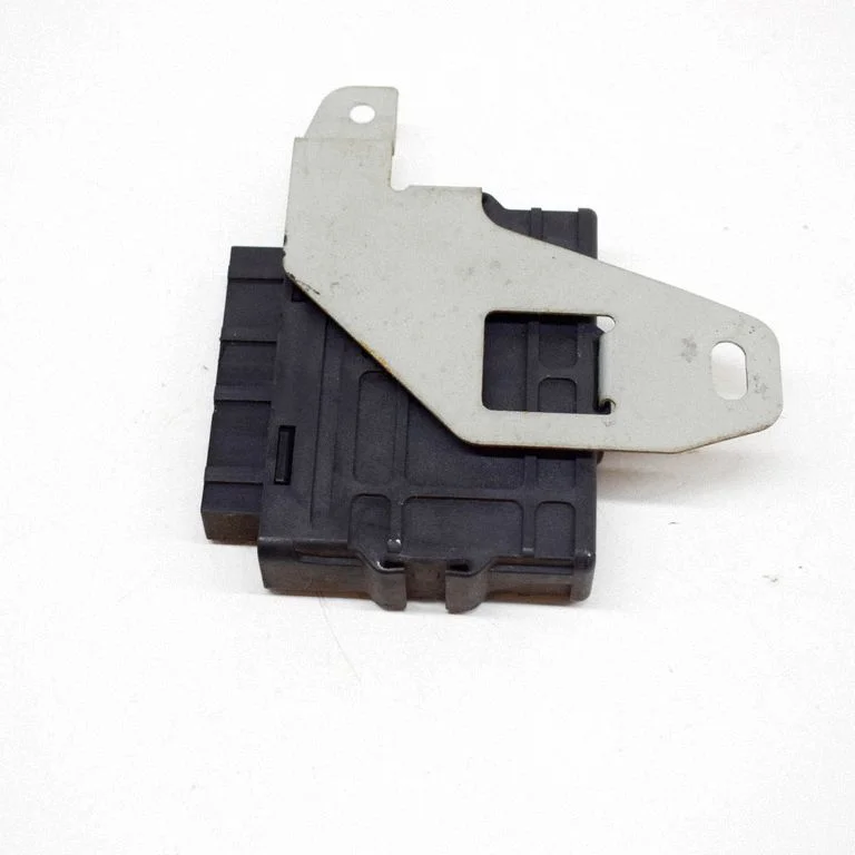 ABS control unit/module X2T32774